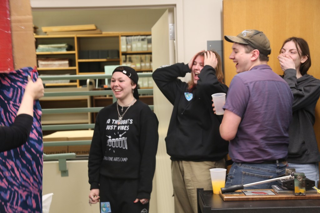 This image has an empty alt attribute; its file name is 1l7a1471.jpg